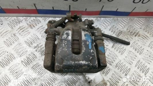 Суппорт тормозной задний правый opel zafira B (HML