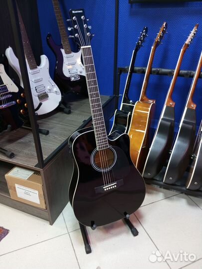 Электро акустическая гитара Martinez FAW-702 CEQ