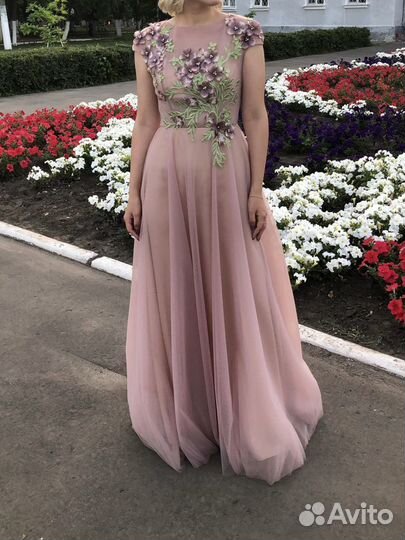 Вечернее платье женское