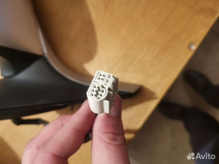 Боковое зеркало Suzuki Swift