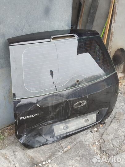 Стекло на крышку багажника Ford fusion