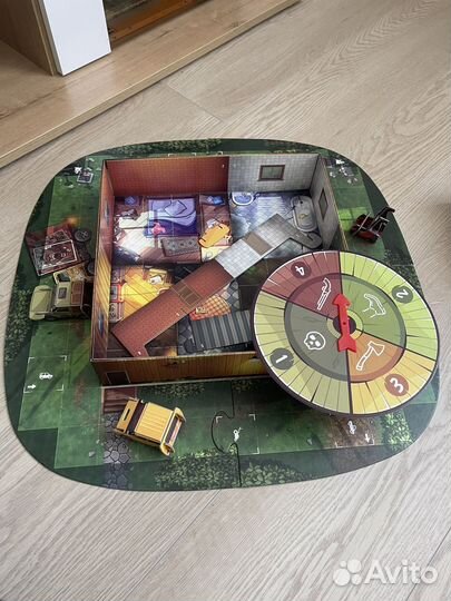 Настольная игра: зомби в доме