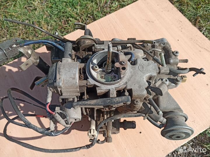 Головка блока цилиндров nissan Vingroud