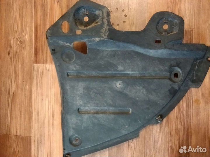 Задний пыльник skoda rapid