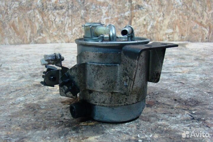 Nissan X-Trail T31 Кронштейн топливного фильтра