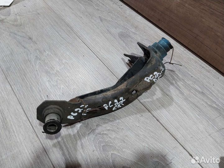 Кронштейн крепление подрамника Renault Scenic 2