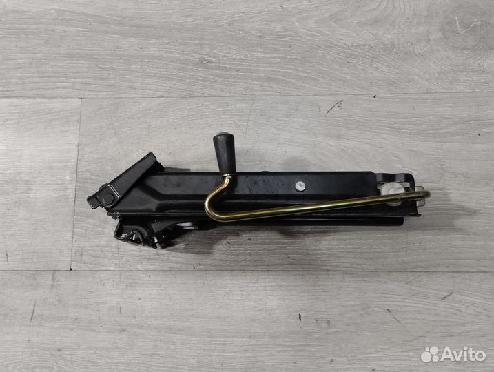 Домкрат штатный Citroen Picasso