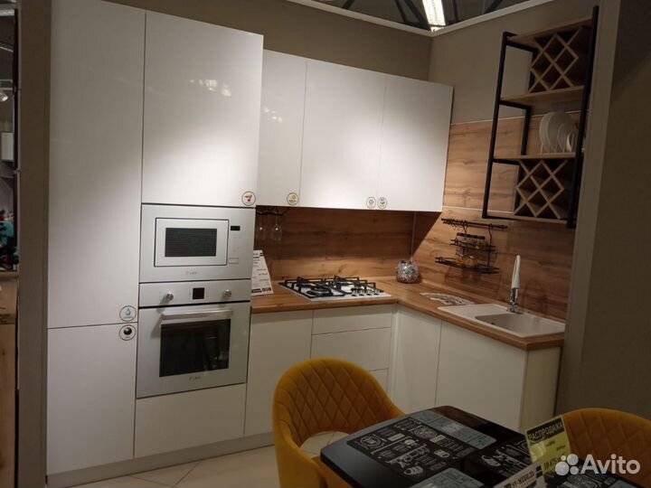 Кухонный гарнитур кухня