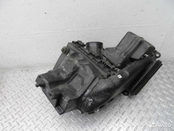 Корпус воздушного фильтра Ford Edge CD4 F2G39C662CC