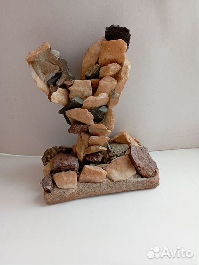 Грот для аквариума