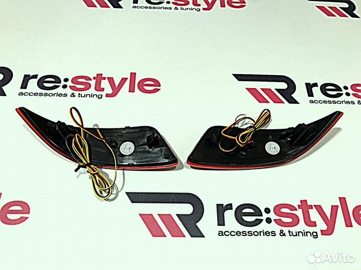 Катафоты Toyota Camry 55 14-17г Красные