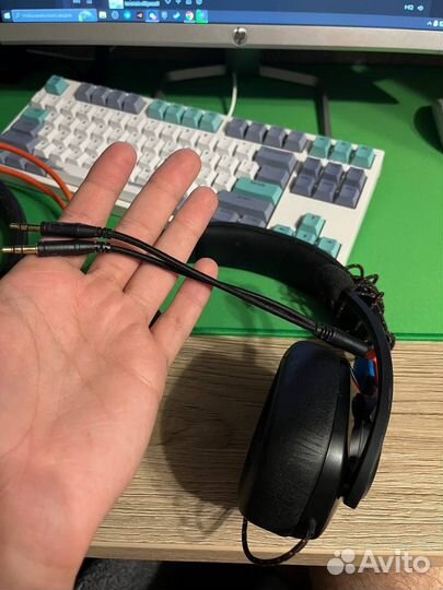 Игровые наушники jbl