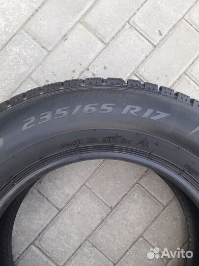 Pirelli Ice Zero 235/65 R17 108T