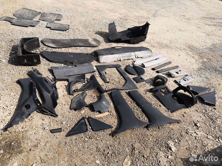 Пластиковые накладки салона и багажника solaris 1