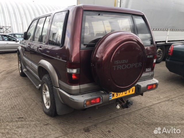 Разбор на запчасти Isuzu Trooper
