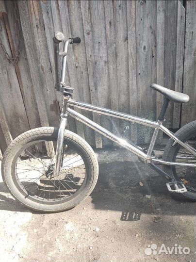 Трюковой велосипед bmx