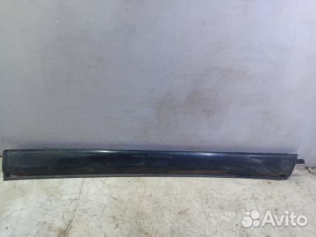 Накладка на правый порог