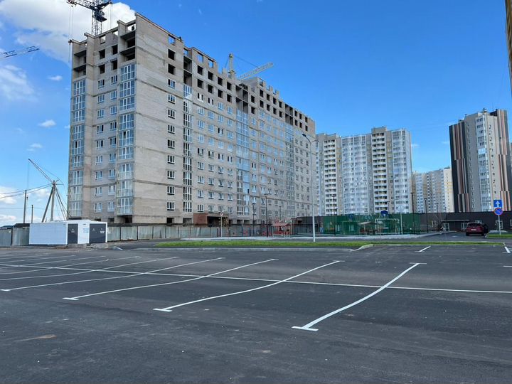 2-к. квартира, 76,6 м², 7/17 эт.