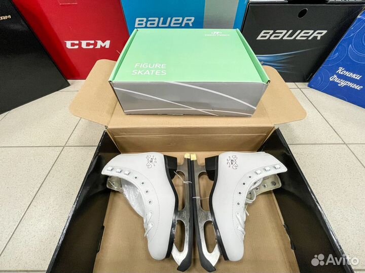 Коньки фигурные mia new