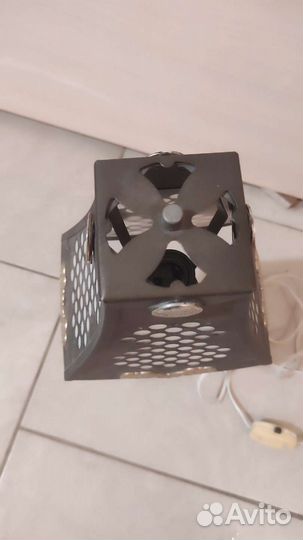 Лампа настольная