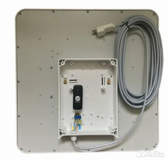 Agata-2 mimo 4x4 BOX с RG-7 с боксом