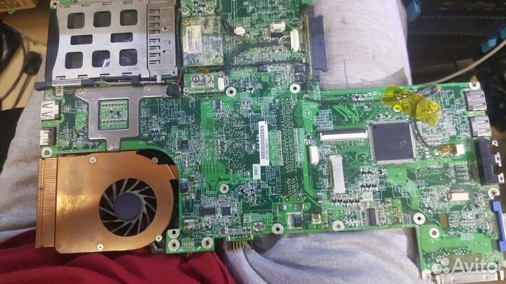 Материнка doazh2MB8G8 REV: G