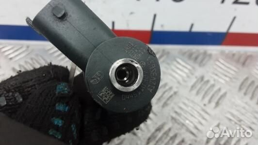 Форсунка дизельная opel vectra C (SML03AL03)