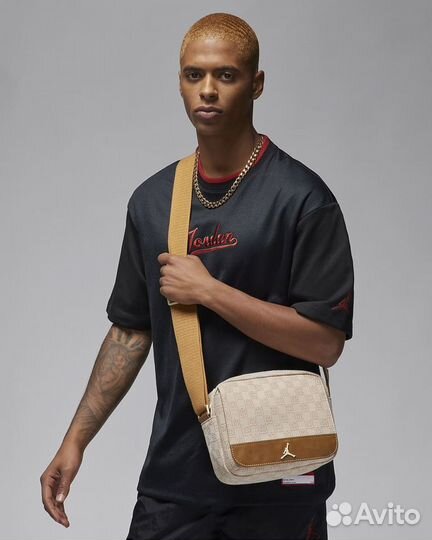 Сумка Nike Jordan Monogram Shoulder Bag Coconut