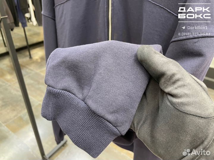 Зипка Enfants Riches Deprimes