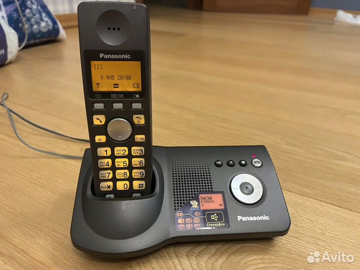 Телефон Panasonic