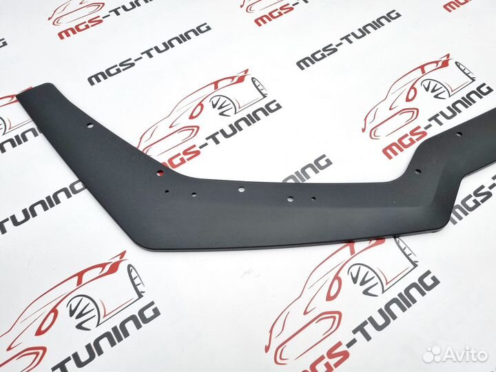 Губа переднего бампера на Ford Mustang GT 17н.в