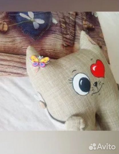 Игрушки кот и кошка