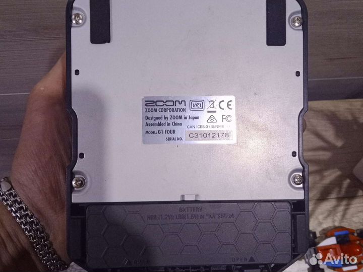 Гитарный процессор zoom g1 four