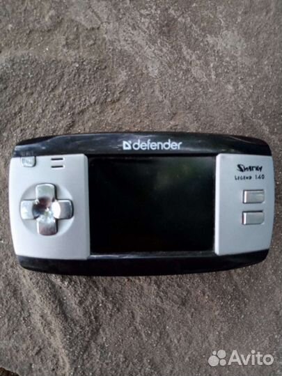 Defender Sharky Legend 140