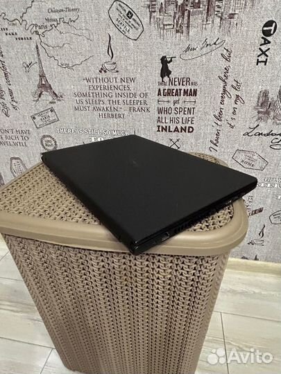 Ноутбук dell inspiron 15