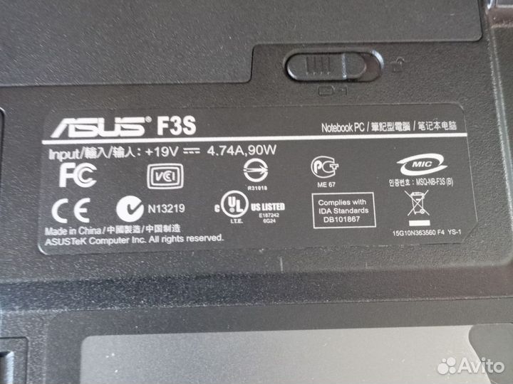 Ноутбук asus