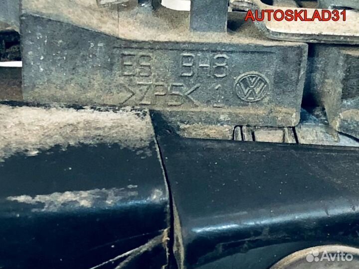 Ручка двери перед левая VW Caddy 3 7H0837205D