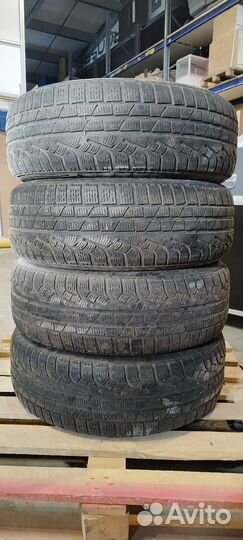 Pirelli Winter 210 SnowControl Serie II 205/65 R17