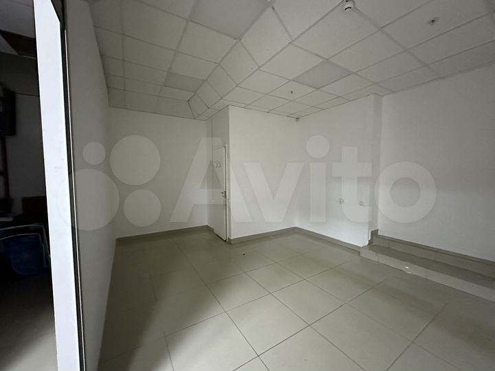 Помещение под магазин детской одежды, 20 м²