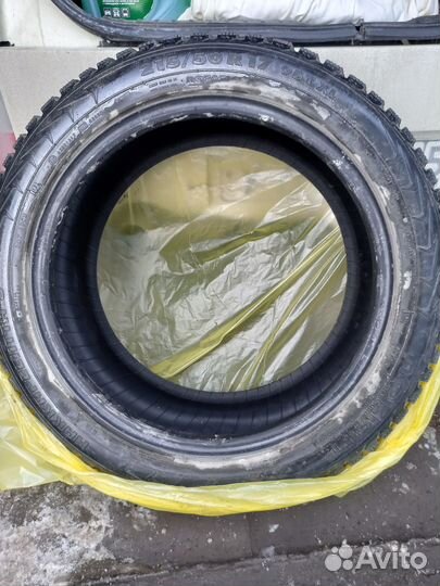 Nokian Tyres Hakkapeliitta 5 215/50 R17 95T