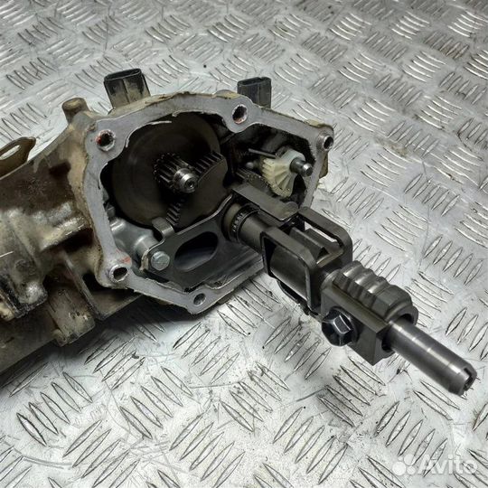 Механизм выбора передач (easytronic) Toyota Auris