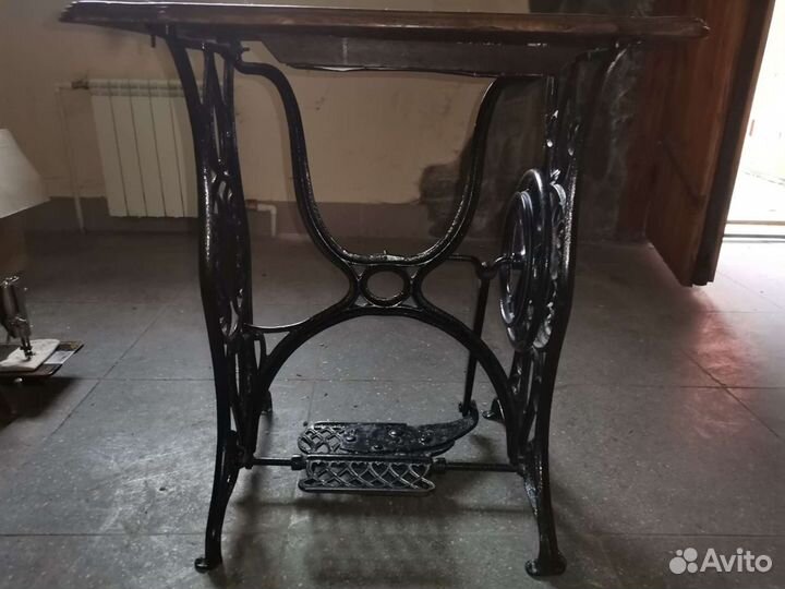 Станина от швейной машинки