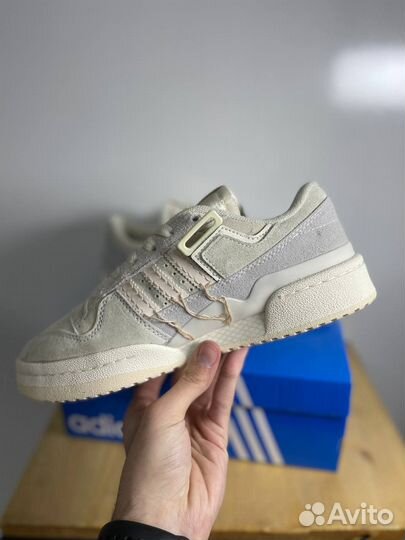 Adidas Forum 84