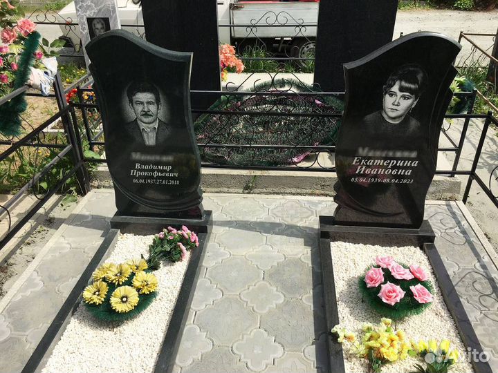 Гранитные памятники