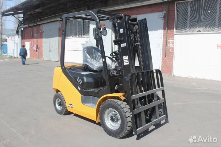 Вилочный погрузчик UN Forklifts FG25, 2023
