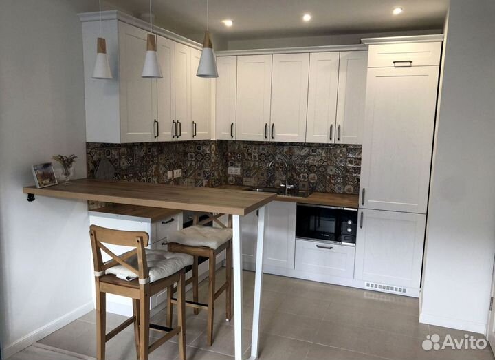 Кухня современная на заказ.Доставка и сборк