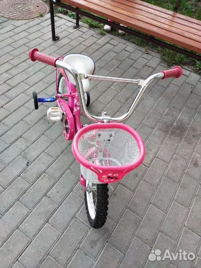 Велосипед для девочки от 3 лет