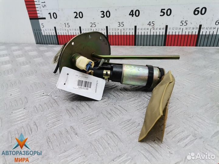 Насос топливный Mazda Xedos 6 1992