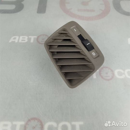 Дефлектор в торпедо левый Audi Allroad (2000-200