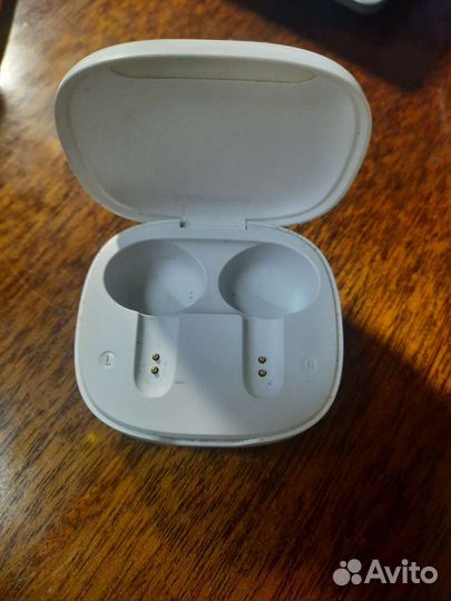 Кейс для наушников jbl wave 300 tws